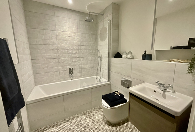 Rothesay House Bathroom 750x509