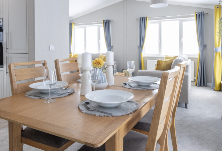 omar newmarket 750x509 dining